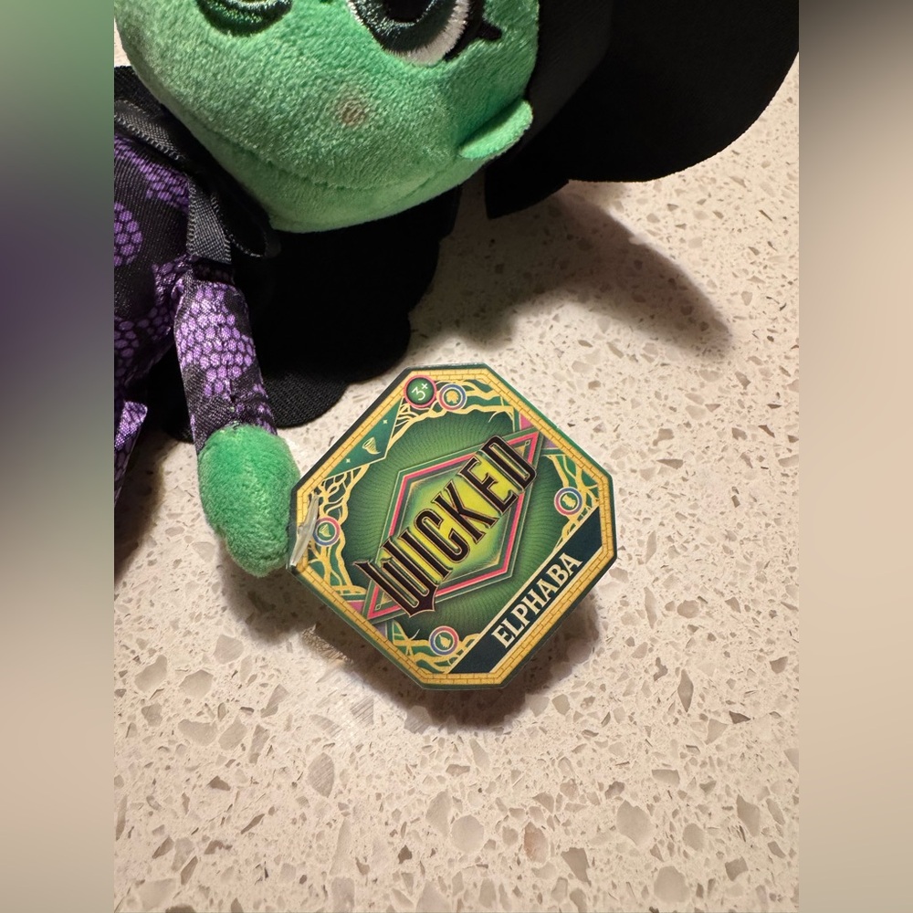 Wicked Elphaba Thropp the Witch Witch Plush 10’ - Green and Purple NWT last one - Picture 4 of 5